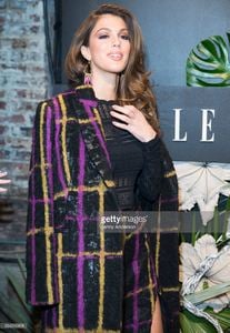 iris-mittenaere-attends-e-elle-img-fashion-week-kickoff-on-february-8-picture-id634316828.jpg