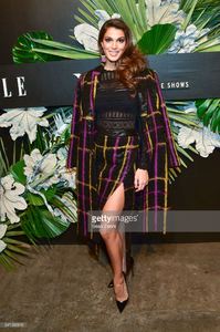 iris-mittenaere-attends-elle-e-and-img-host-new-york-fashion-week-picture-id641382816.jpg