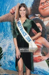 iris-mittenaere-miss-france-2016-attends-the-vaiana-le-legende-du-du-picture-id623653932.jpg