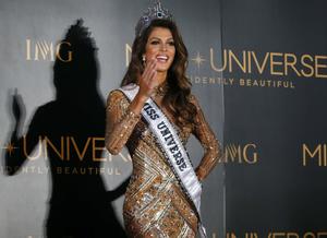 iris-mittenaere-miss-univers-3-15dea3-0@1x.jpg