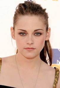 kristen-stewart-2010-mtv-movie-awards.jpg