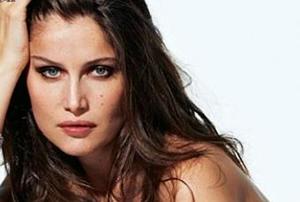 laetitia-casta-style-T-EH3WF8.thumb.jpeg.162bc36b35bc91a661cd93aba67a22e2.jpeg