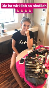 lorenara___1515779326921351408_1640358760.thumb.jpg.8e237cbf0b4375df757d6de353c6b268.jpg