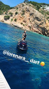 lorenara___1515957715947849473_1738366063.thumb.jpg.171b2eb7bd841db9adaac11254b75cec.jpg