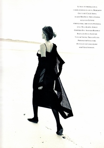 marie_claire_italia_dec_1990_36.jpg