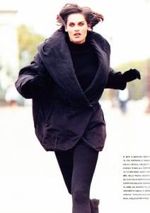 marie_claire_italia_dec_1990_4.thumb.jpg.5b13f415cfcda9f914da6e2604098204.jpg