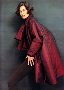 marie_claire_italia_dec_1990_5.thumb.jpg.16aa103855ea5800f144b86cec9dcc18.jpg