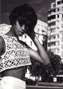 marie_claire_italia_mar_1991_75.thumb.jpg.daef3de20fc58f4a95906d94de1b9ca9.jpg