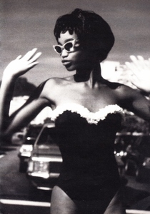 marie_claire_italia_mar_1991_78.thumb.jpg.df9e7d612521f9d53bc253fac33c5900.jpg
