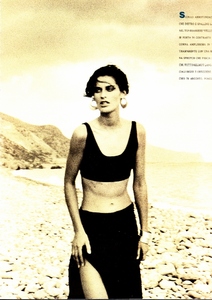 marieclaire_italia_june_1989_7.thumb.jpg.ffdbb292b218d40b2adc106e6ed676c5.jpg