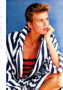 marieclaire_italia_june_1990_11.thumb.jpg.68a9888ca0699234152884794d8b6924.jpg