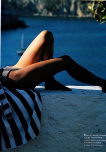 marieclaire_italia_june_1990_3.thumb.jpg.352362950eee7e51fe2402cfed3e2df0.jpg