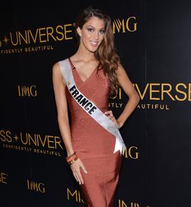 miss-univers-iris-mittenaere-a33394-0@1x.jpg