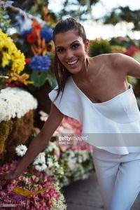 miss-universe-france-iris-mittenaere-visits-baguio-in-the-philippines-picture-id633055682.jpg