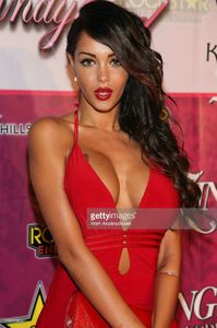 modeltv-personality-nabilla-benattia-attends-the-8th-annual-kandyland-picture-id176729854.jpg