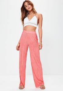 pink-crinkle-pleated-wide-leg-pants.thumb.jpg.425c111ddeaaba16b73f423abb233b73.jpg