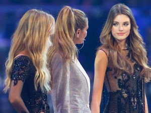serlina-heidi-klum-und-celine.thumb.jpg.a067d38266fac1d86a23c167ebdabf5d.jpg