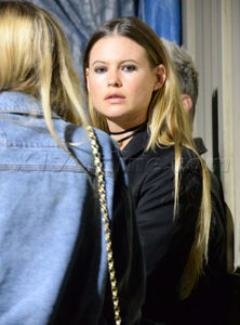 x17_behati_prinsloo_bday_051617_01.jpg