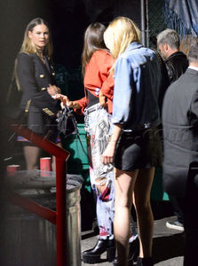 x17_behati_prinsloo_bday_051617_05.jpg