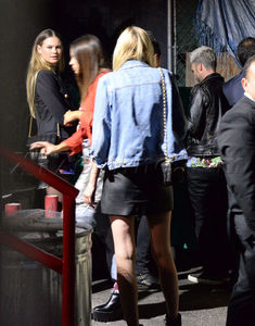 x17_behati_prinsloo_bday_051617_17.jpg