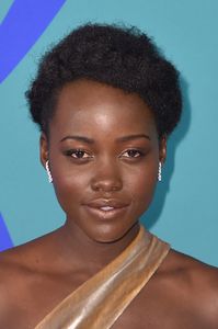0001_lupita_281529.jpg
