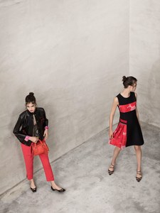 01-_Giorgio-_Armani-_Resort-18.jpg