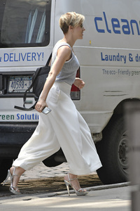    scarjo110617BZNimage6.jpg