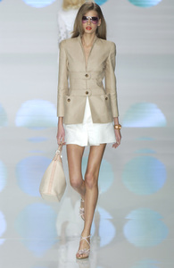 Valentino SS04 show2 CC 095.jpg