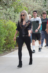      fergie120617BZNimage101.jpg