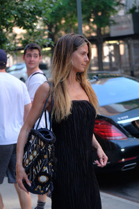   hklum130617BZNimage13.jpg