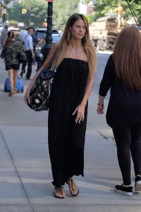   hklum130617BZNimage67.jpg