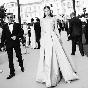 59413635f1d78_2017-05-25amfARCannes4.thumb.jpg.6b818ab97d6d166210b6a2b2eb702820.jpg