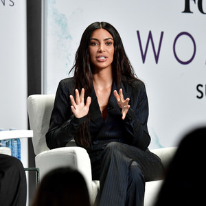 Kim+Kardashian+2017+Forbes+Women+Summit+Q3M5h1uepuVx.jpg