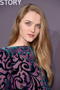 Vlada+Roslyakova+19th+Annual+amfAR+New+York+ge3HMxzg2sAx.jpg