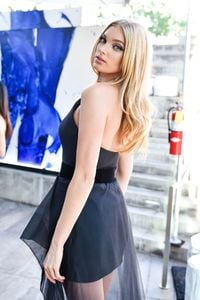 ehosk150617BZNimage85.jpg