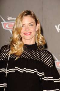 Jaime-King - Disney-and-Pixars-Cars-3-Premiere--15.jpg