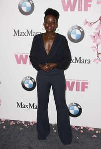 Lupita-Nyongo--Women-In-Film-2017-Crystal-+-Lucy-Awards--02.jpg