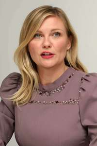 Kirsten-Dunst --The-Beguiled-Press-Conference--11.jpg