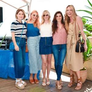 594364dcb2e30_Sasha-Alexander-and-Shiri-Appleby-Madewell-and-the-Surfrider-Foundation-Collaboration-Launch--02.thumb.jpg.c321bb995f8b65fe0f363c98ed952993.jpg