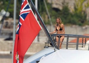       gpaltrow190617BZNimage115.jpg