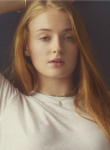 Sophie Turner - 1 - Face.jpg