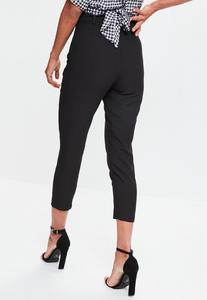 594b3767df7d1_black-crepe-tie-waist-tapered-cropped-trousers3.thumb.jpg.b2f28ab291c7fb081be7eae5fe540a22.jpg