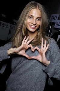 Anna Selezneva -  1- Face.jpg