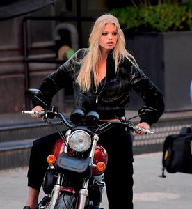 daphneg230617BZNimage5.jpg