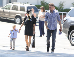 Fergie+Josh+Duhamel+out+ge259QCVuvxx.jpg