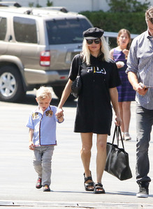 Fergie+Josh+Duhamel+out+V-Z8rnCazqJx.jpg