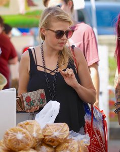      jsweetin260617image106.jpg