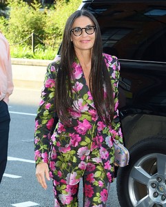         demim270617image107.jpg