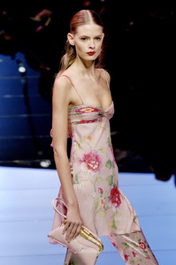 Valentino SS06 CC 066.jpg