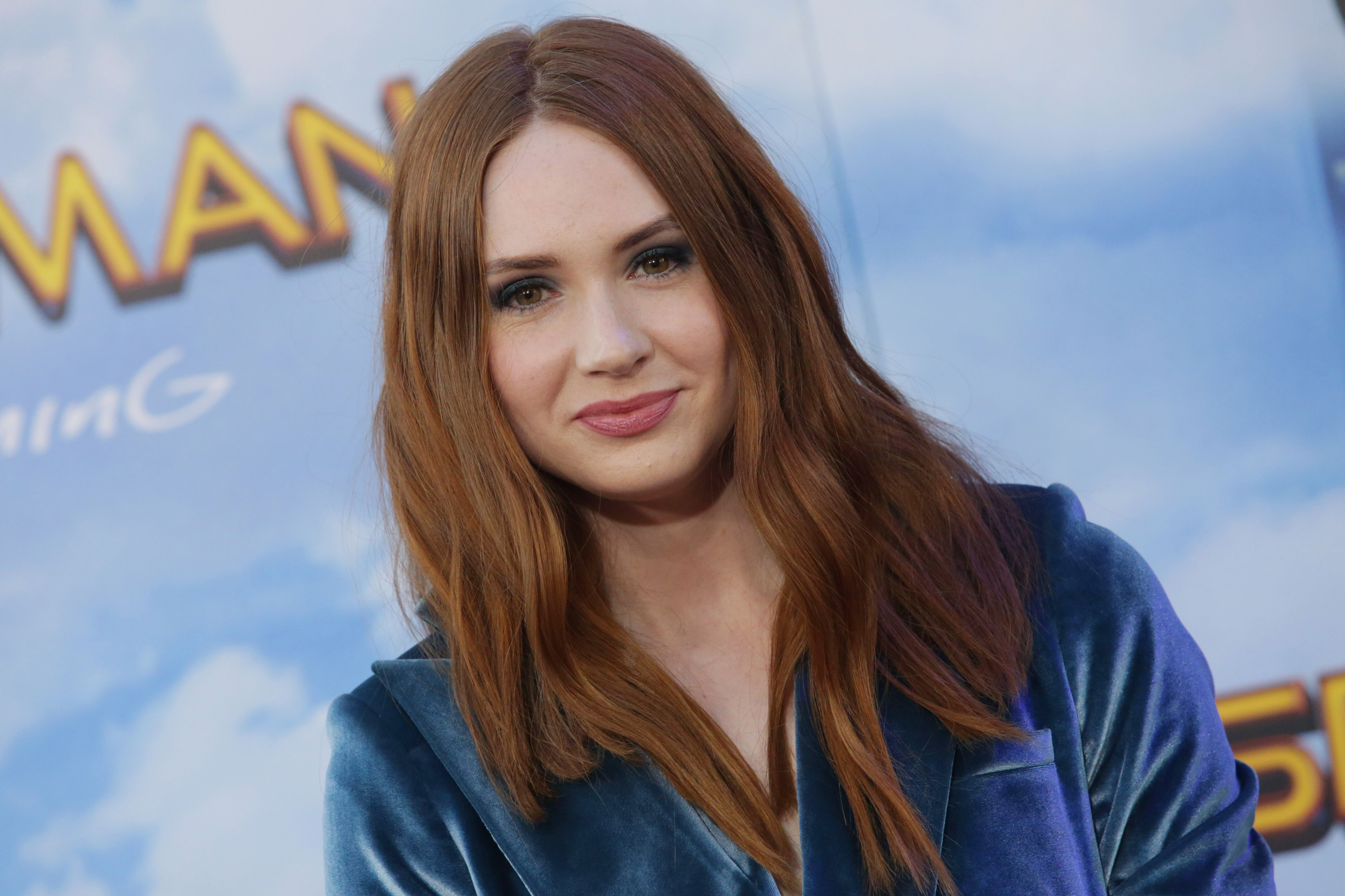 View the topic Karen Gillan.